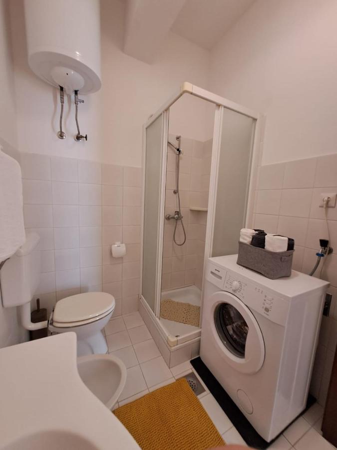 Apartments Berny Sveti Vid-Miholjice Buitenkant foto