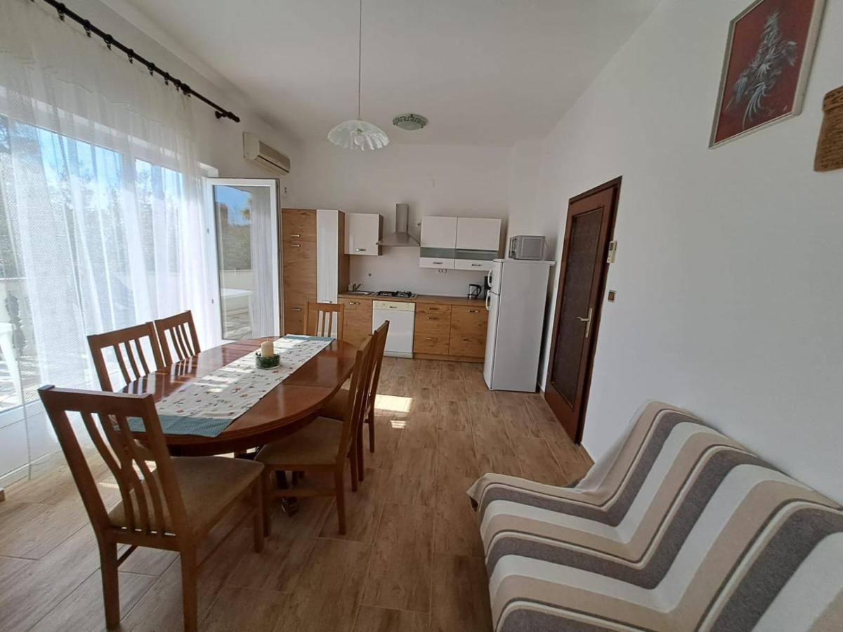 Apartments Berny Sveti Vid-Miholjice Buitenkant foto
