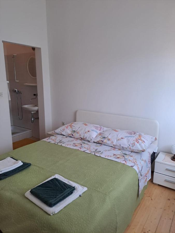 Apartments Berny Sveti Vid-Miholjice Buitenkant foto